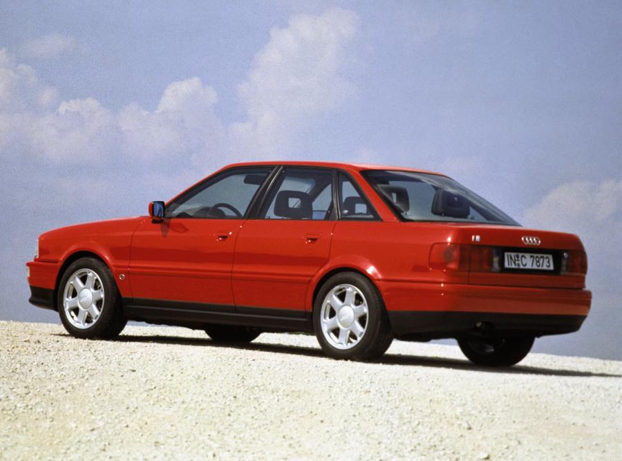  Audi S2 Sedan (8C, B4) 1993 года  (фото 2 из 6)
